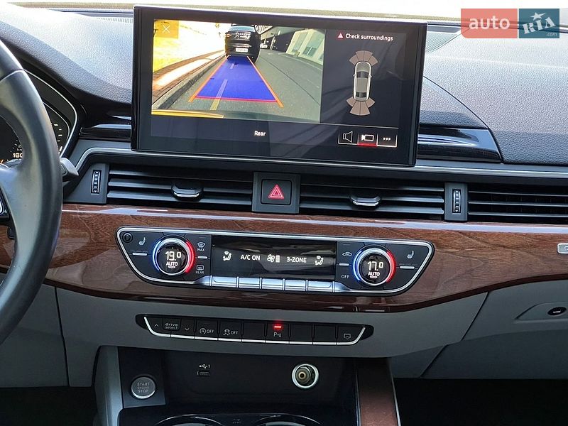 Седан Audi A4 2020 в Києві