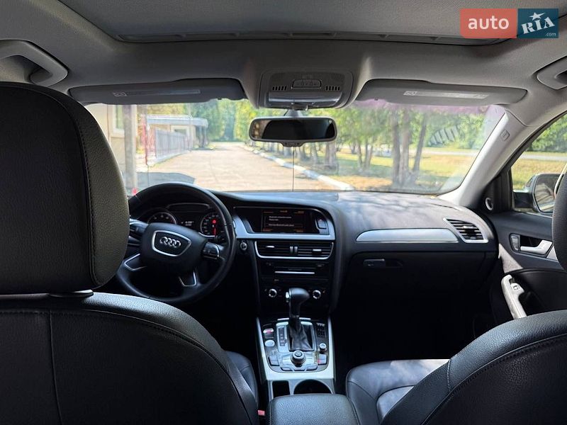 Седан Audi A4 2013 в Бучачі