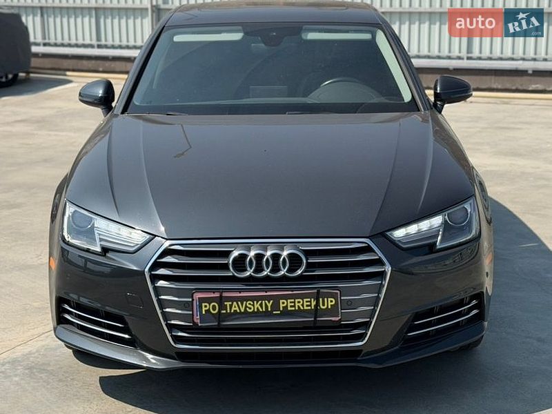Седан Audi A4 2016 в Полтаві