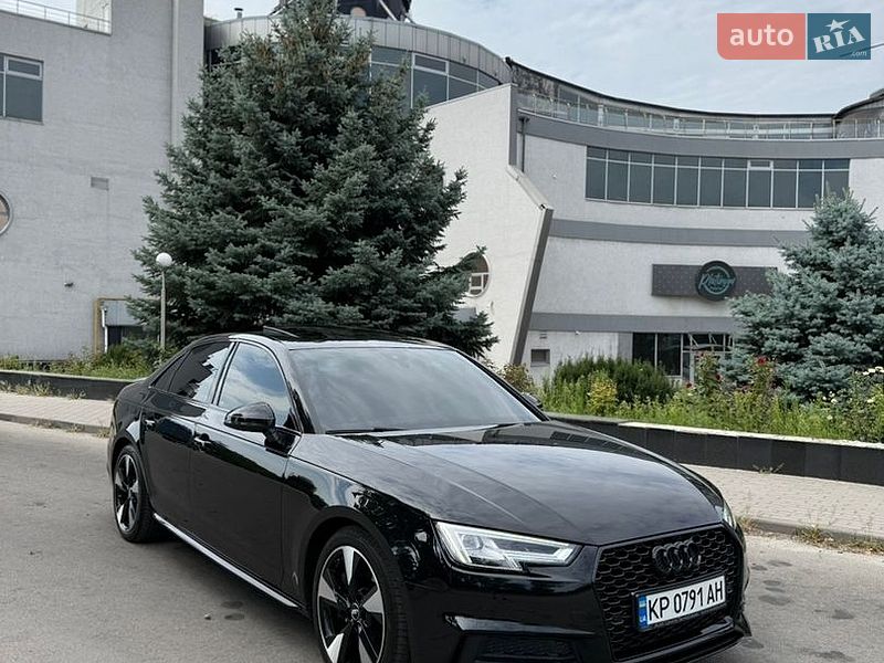 Седан Audi A4 2016 в Запоріжжі