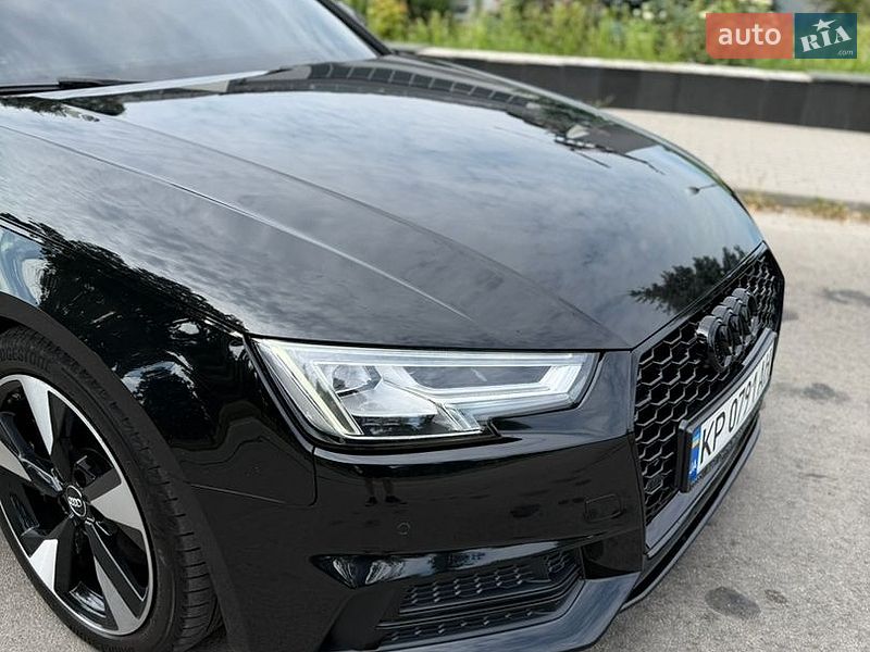 Седан Audi A4 2016 в Запоріжжі