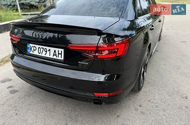 Седан Audi A4 2016 в Запоріжжі