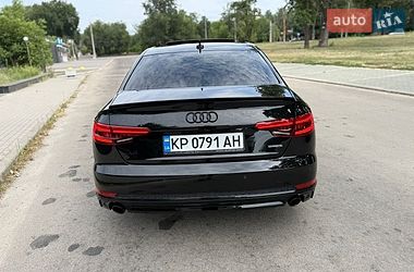 Седан Audi A4 2016 в Запоріжжі