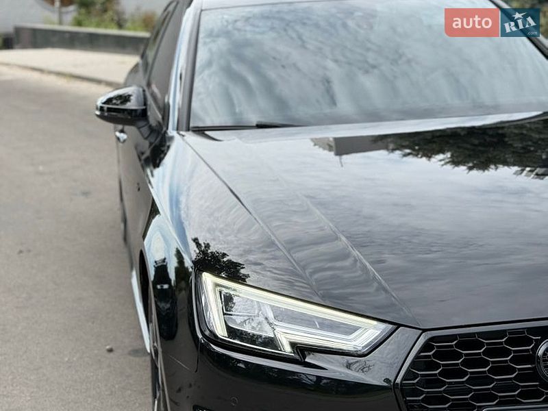 Седан Audi A4 2016 в Запоріжжі