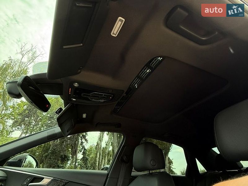 Седан Audi A4 2016 в Запоріжжі