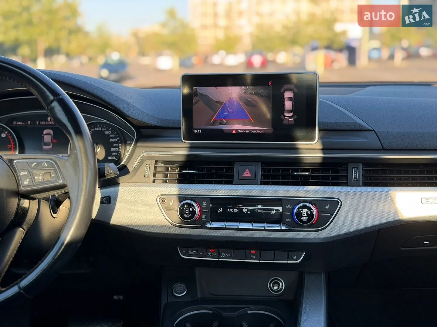 2017 Audi A4 - мініатюра 30