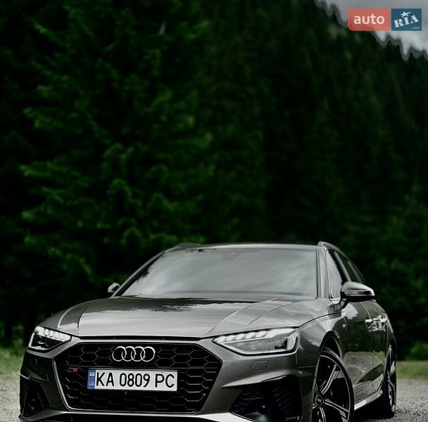 Audi A4 2021