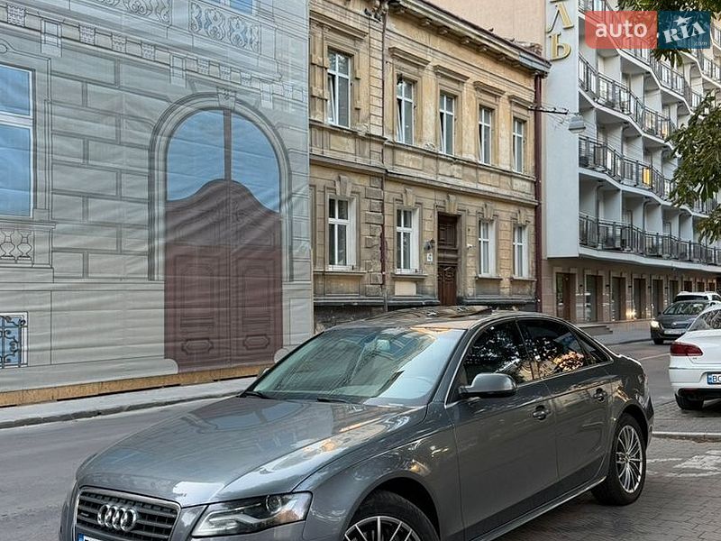 Audi A4 2012