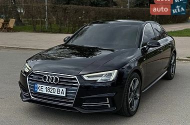 Седан Audi A4 2016 в Львове
