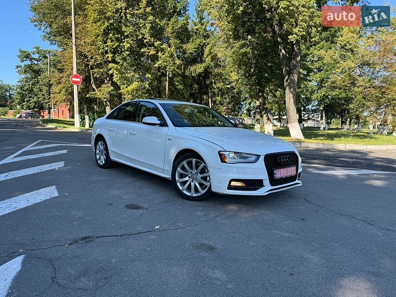 Седан Audi A4 2014 в Вінниці