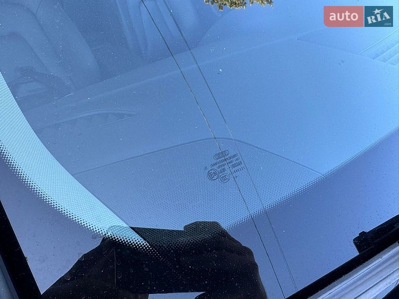 Седан Audi A4 2014 в Вінниці