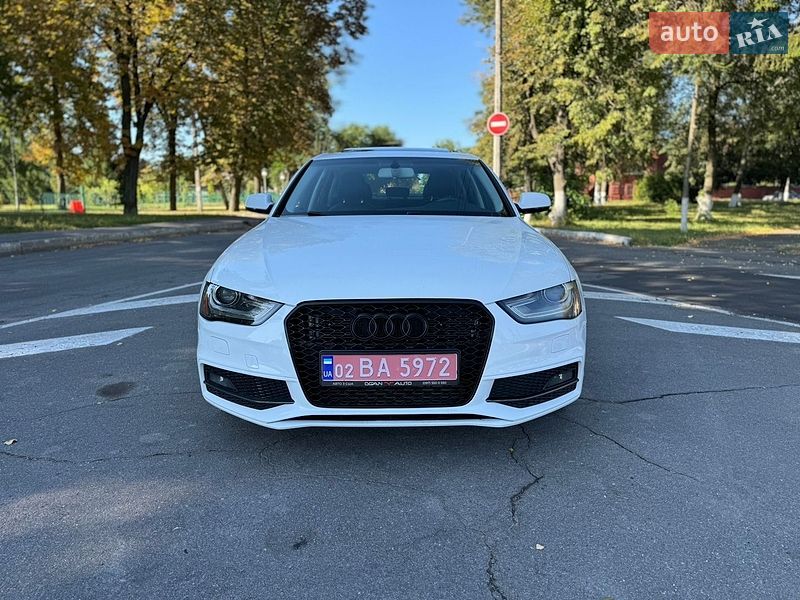 Седан Audi A4 2014 в Вінниці