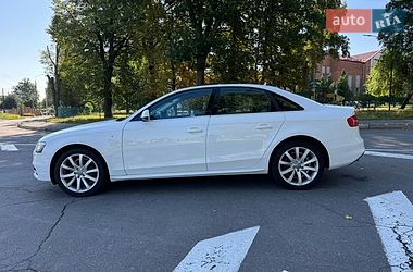 Седан Audi A4 2014 в Вінниці