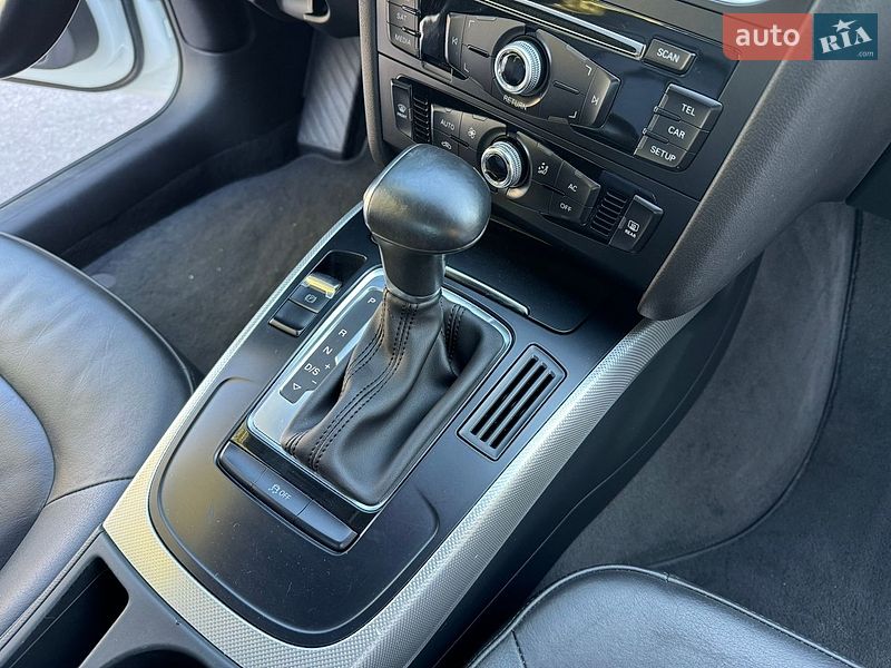 Седан Audi A4 2014 в Вінниці