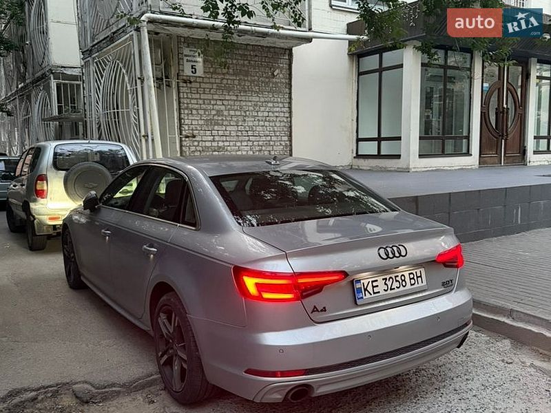 Седан Audi A4 2018 в Дніпрі фото Седан Audi A4 2018 в Дніпрі