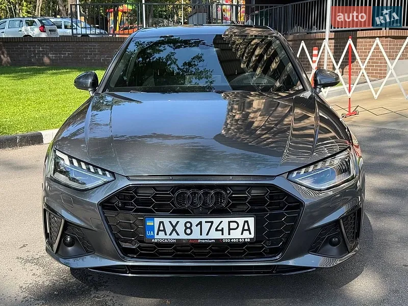Audi A4 2019
