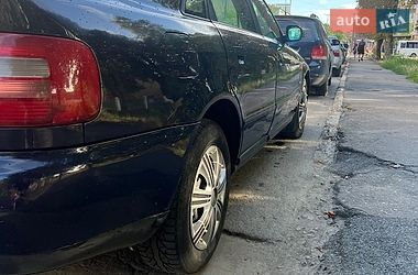 Седан Audi A4 1997 в Рівному