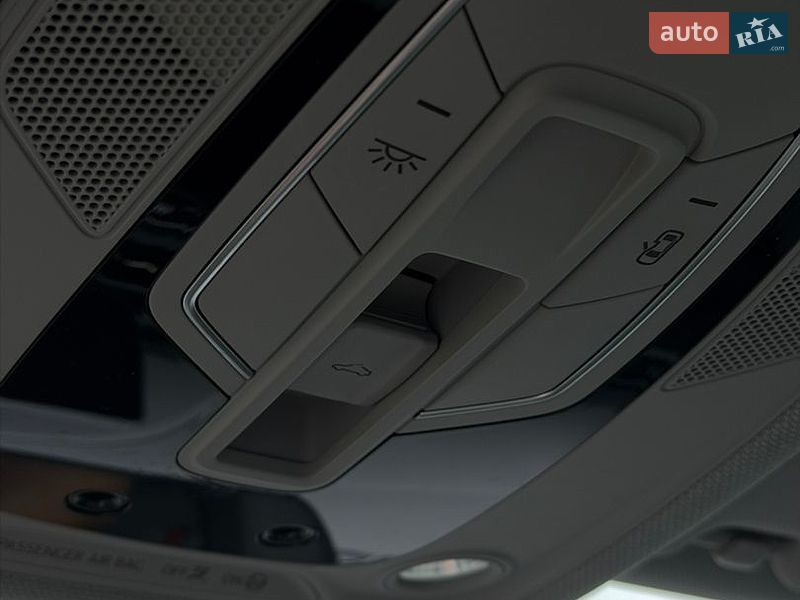 Седан Audi A4 2018 в Бурштині