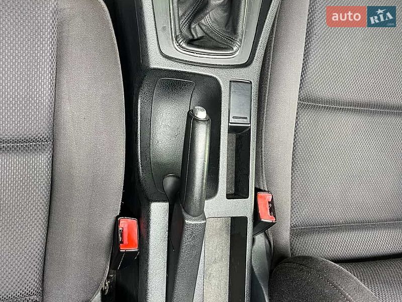 Седан Audi A4 2002 в Чернівцях фото 24 Седан Audi A4 2002 в Чернівцях