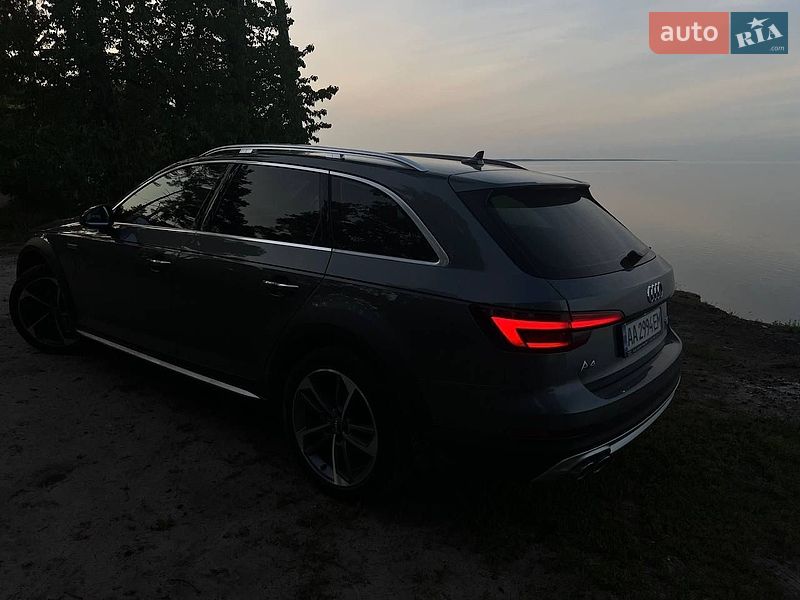 Универсал Audi A4 2017 в Киеве