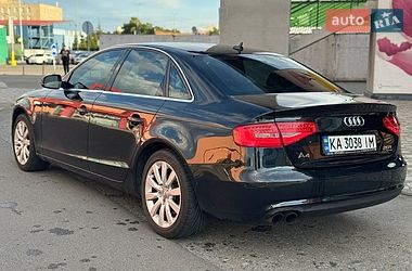 Седан Audi A4 2012 в Киеве