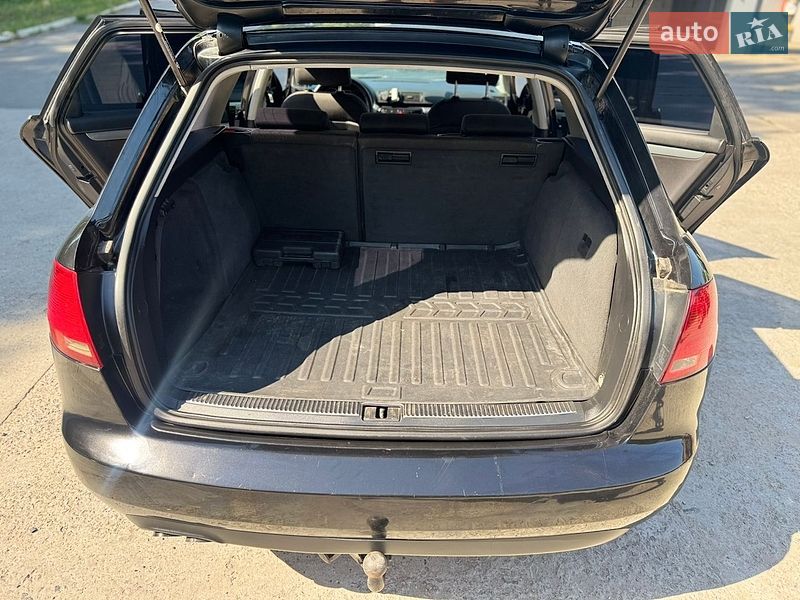 Универсал Audi A4 2005 в Киеве