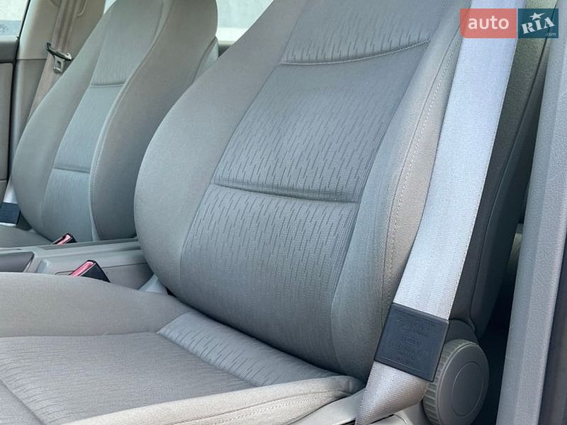 Седан Audi A4 2006 в Вінниці
