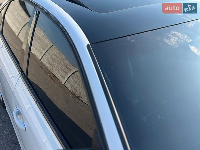 Седан Audi A4 2012 в Вінниці