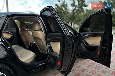 Седан Audi A4 2013 в Дніпрі