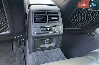 Универсал Audi A4 2017 в Киеве