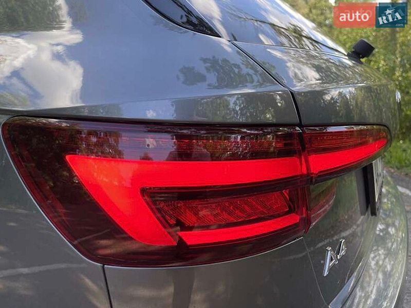 Универсал Audi A4 2017 в Киеве