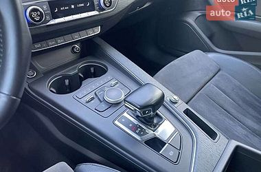 Универсал Audi A4 2017 в Киеве