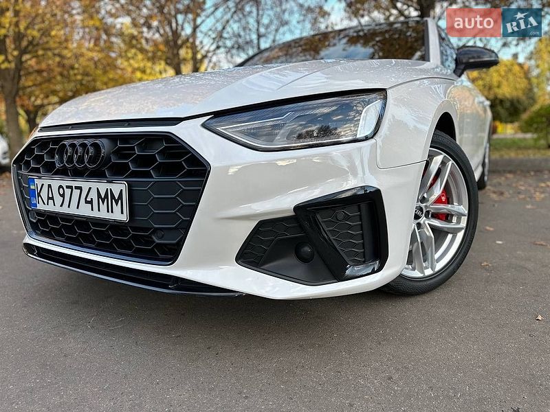 Седан Audi A4 2019 в Киеве