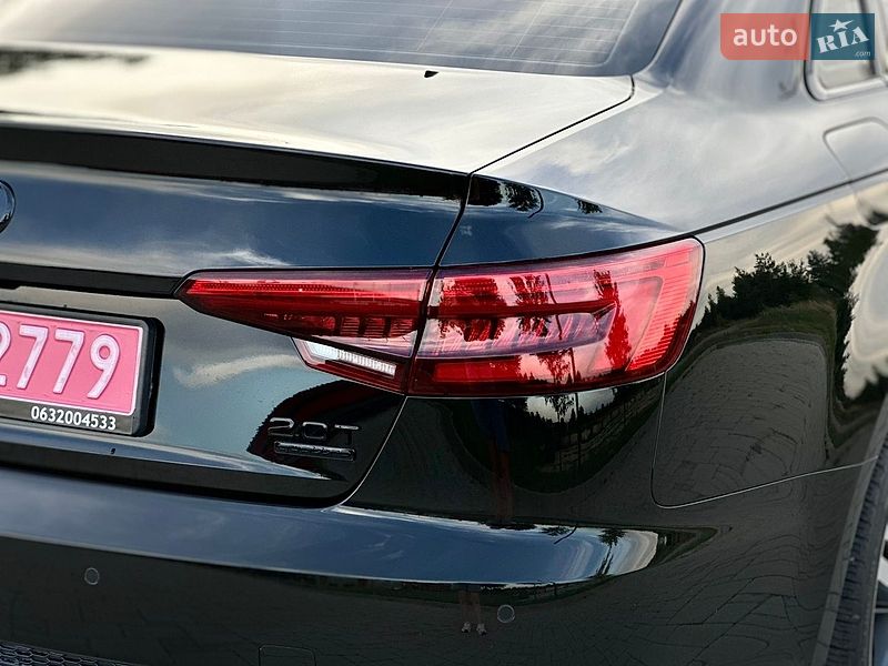 Седан Audi A4 2017 в Рівному