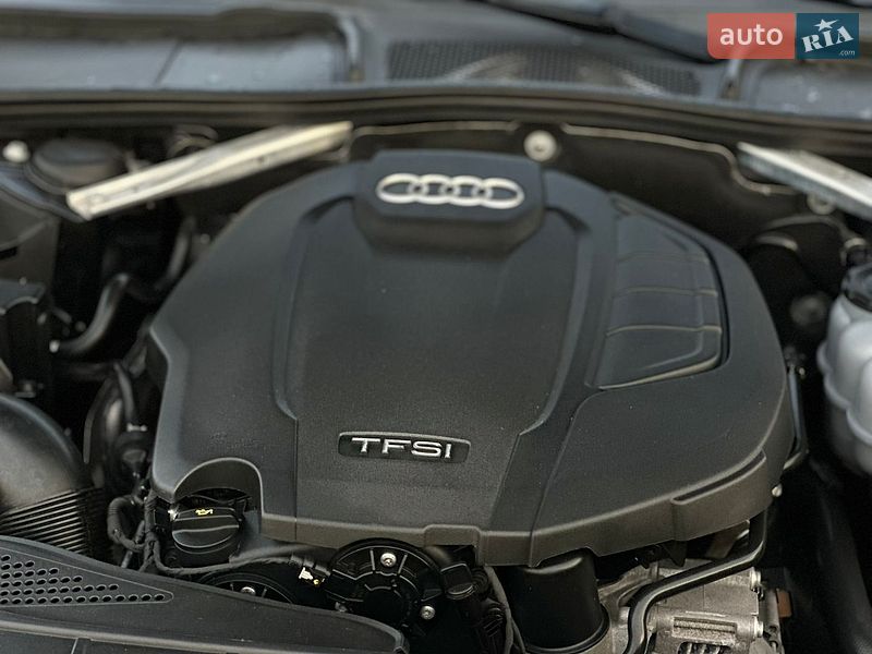 Седан Audi A4 2017 в Рівному