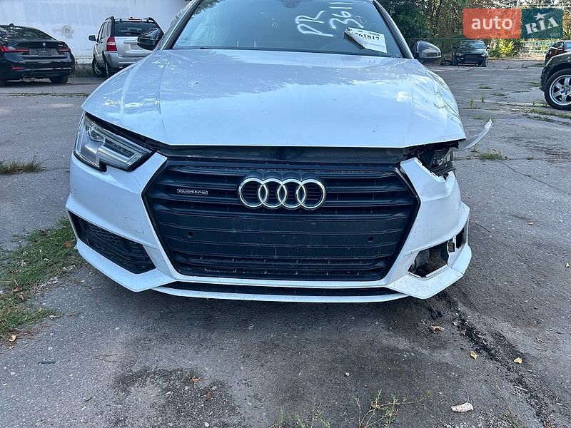 Седан Audi A4 2018 в Киеве
