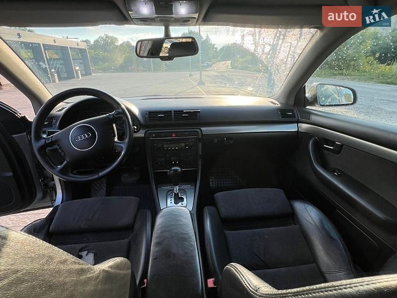 Седан Audi A4 2003 в Львові