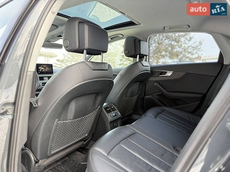 Седан Audi A4 2019 в Львове