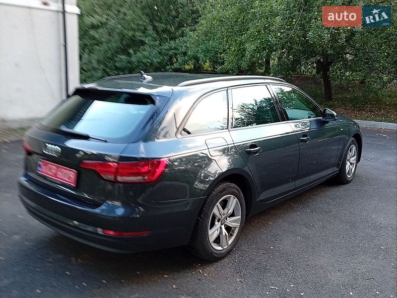 Універсал Audi A4 2017 в Львові