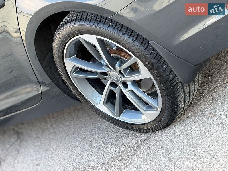 Універсал Audi A4 2019 в Дрогобичі