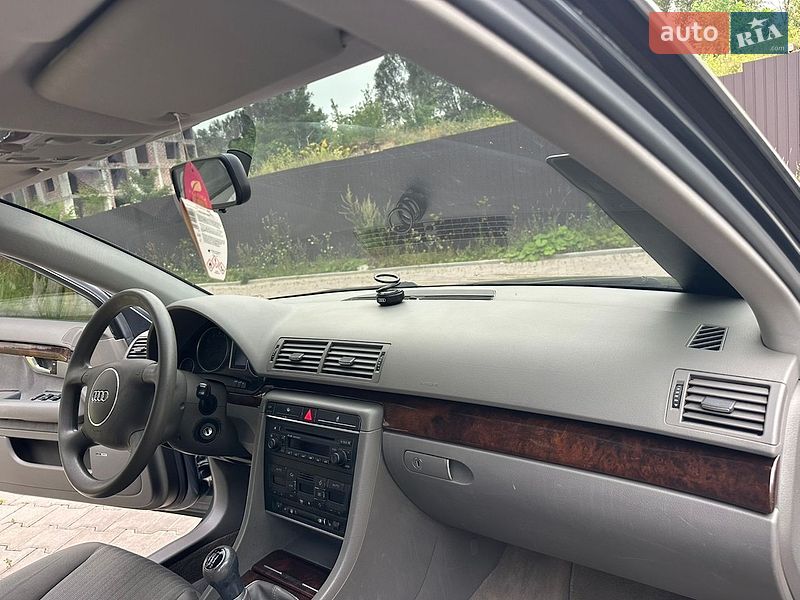 Седан Audi A4 2001 в Тернополі