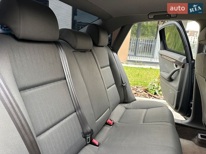 Седан Audi A4 2001 в Тернополі