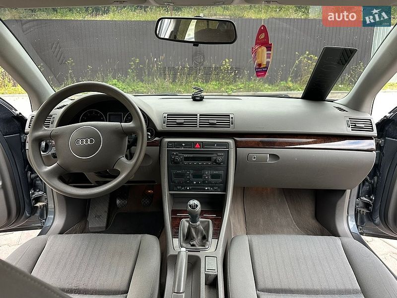 Седан Audi A4 2001 в Тернополі
