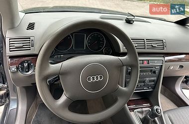 Седан Audi A4 2001 в Тернополі
