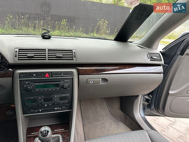 Седан Audi A4 2001 в Тернополі