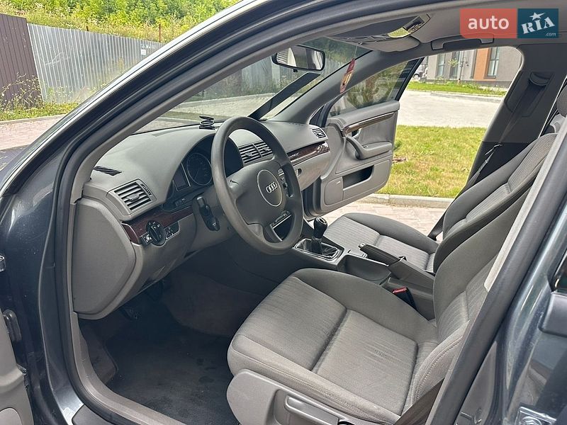Седан Audi A4 2001 в Тернополі