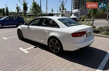 Седан Audi A4 2015 в Киеве