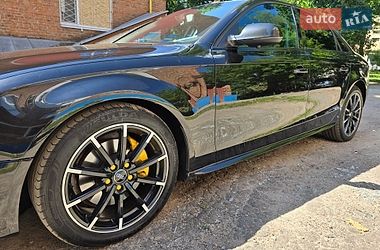 Седан Audi A4 2015 в Сумах
