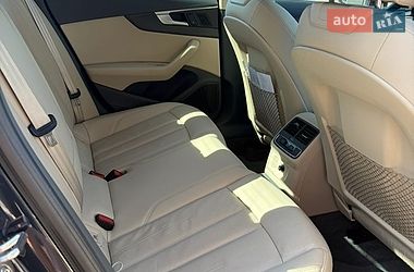 Седан Audi A4 2018 в Києві