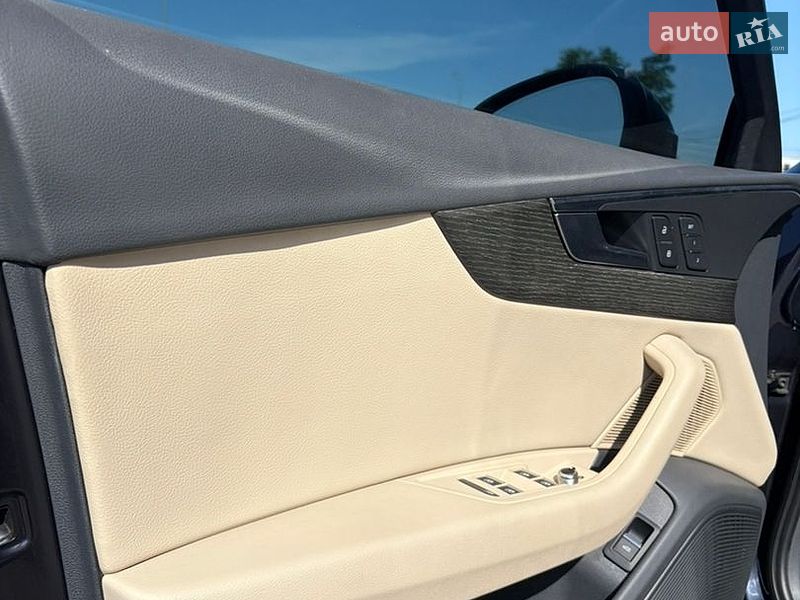 Седан Audi A4 2018 в Києві